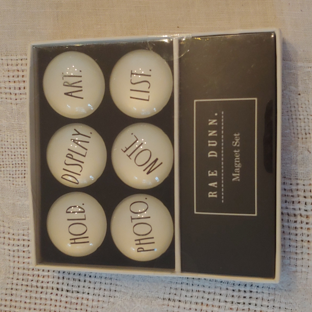 Rae Dunn Magnet Set